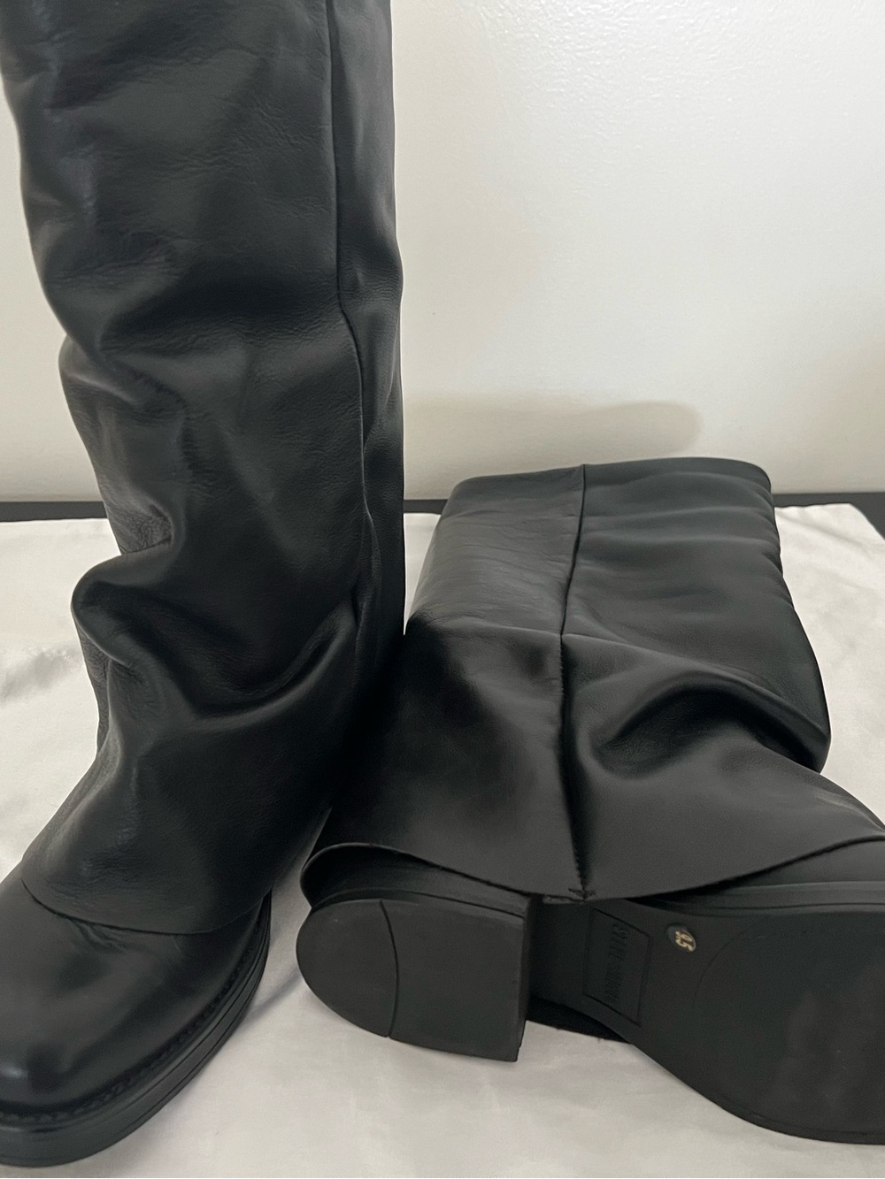 Steve Madden Black Slouch Mid-Calf Leather Festival Boots - Picture 4 of 5